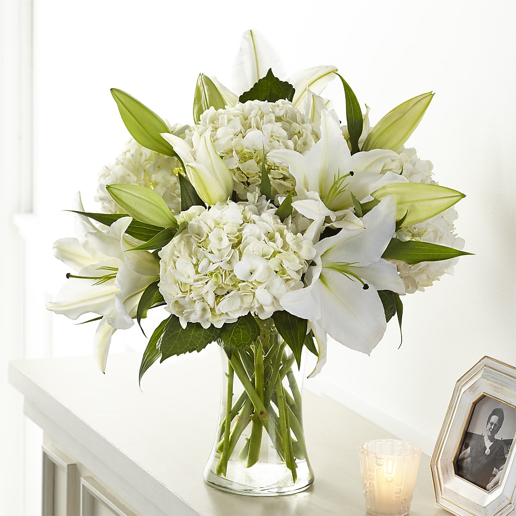Compassionate Lily Bouquet – Cb Florist, Canton MI
