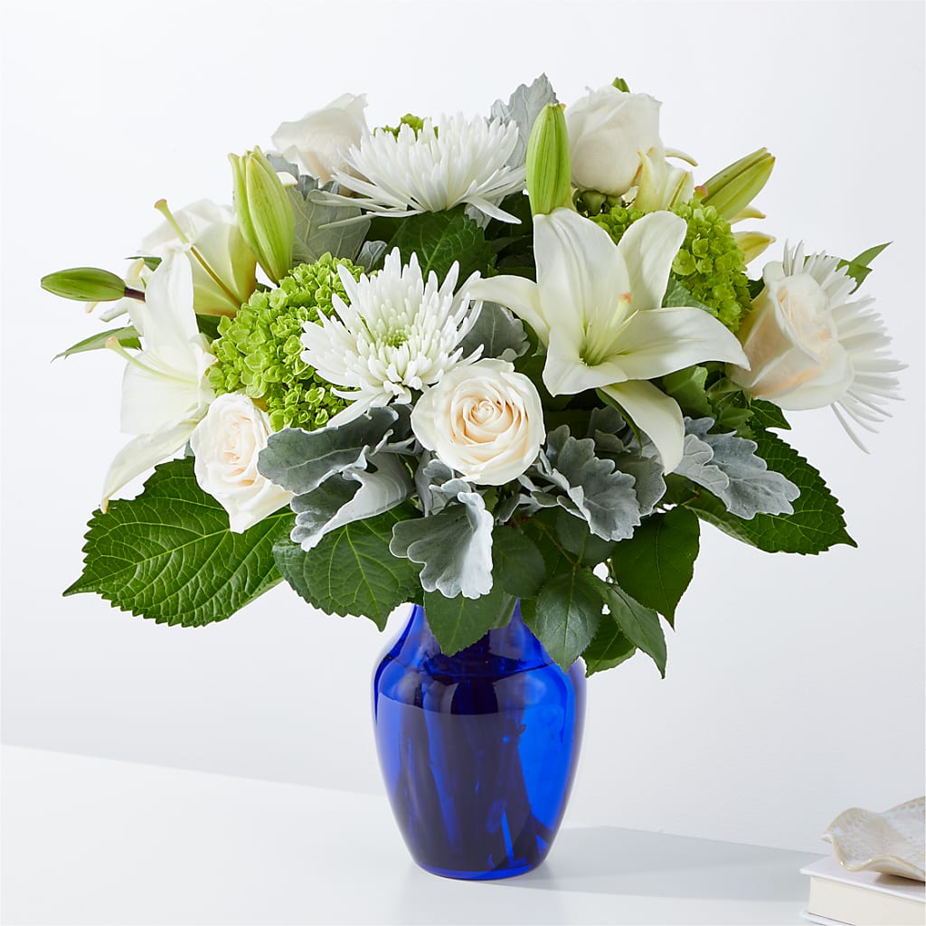 Snowy Dreams Bouquet – Cb Florist, Canton MI