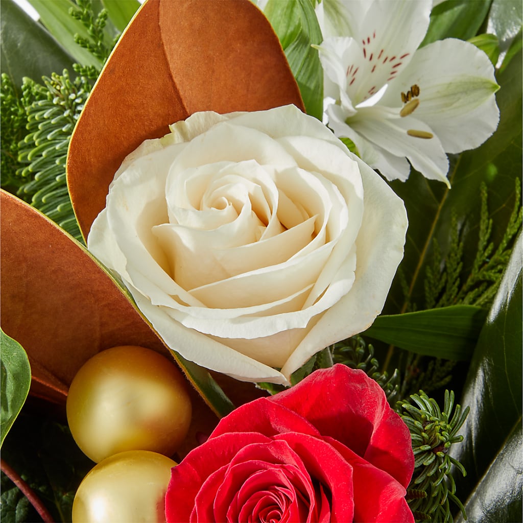 Joy & Jolly Bouquet –  Cb Florist, Canton MI