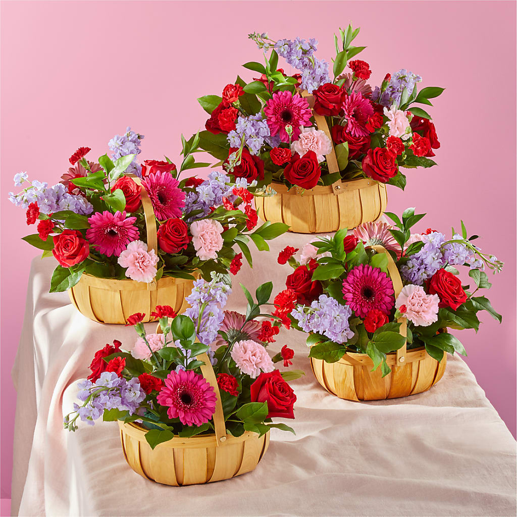 Pink Picnic Basket –  Cb Florist, Canton MI
