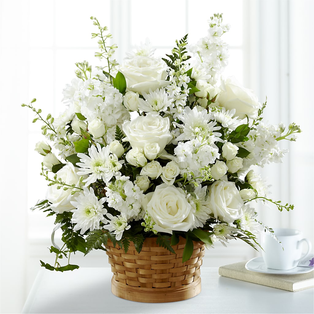 Heartfelt Condolences Arrangement –  Cb Florist, Canton MI