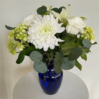 Snowy Dreams Bouquet –  Cb Florist, Canton MI