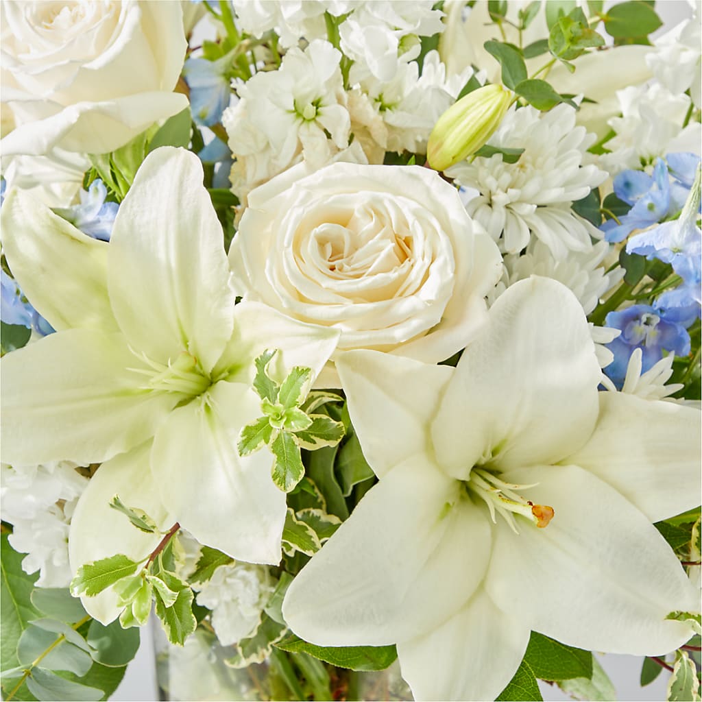 Peace of Mind Bouquet –  Cb Florist, Canton MI